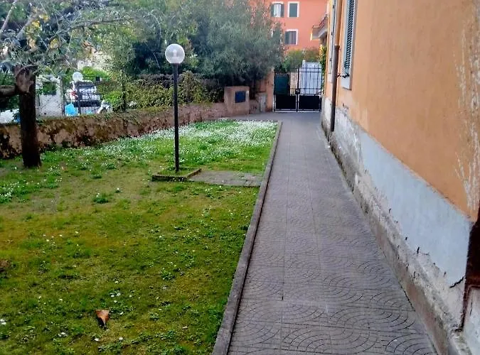 House Appartament Near San Pietro Roma